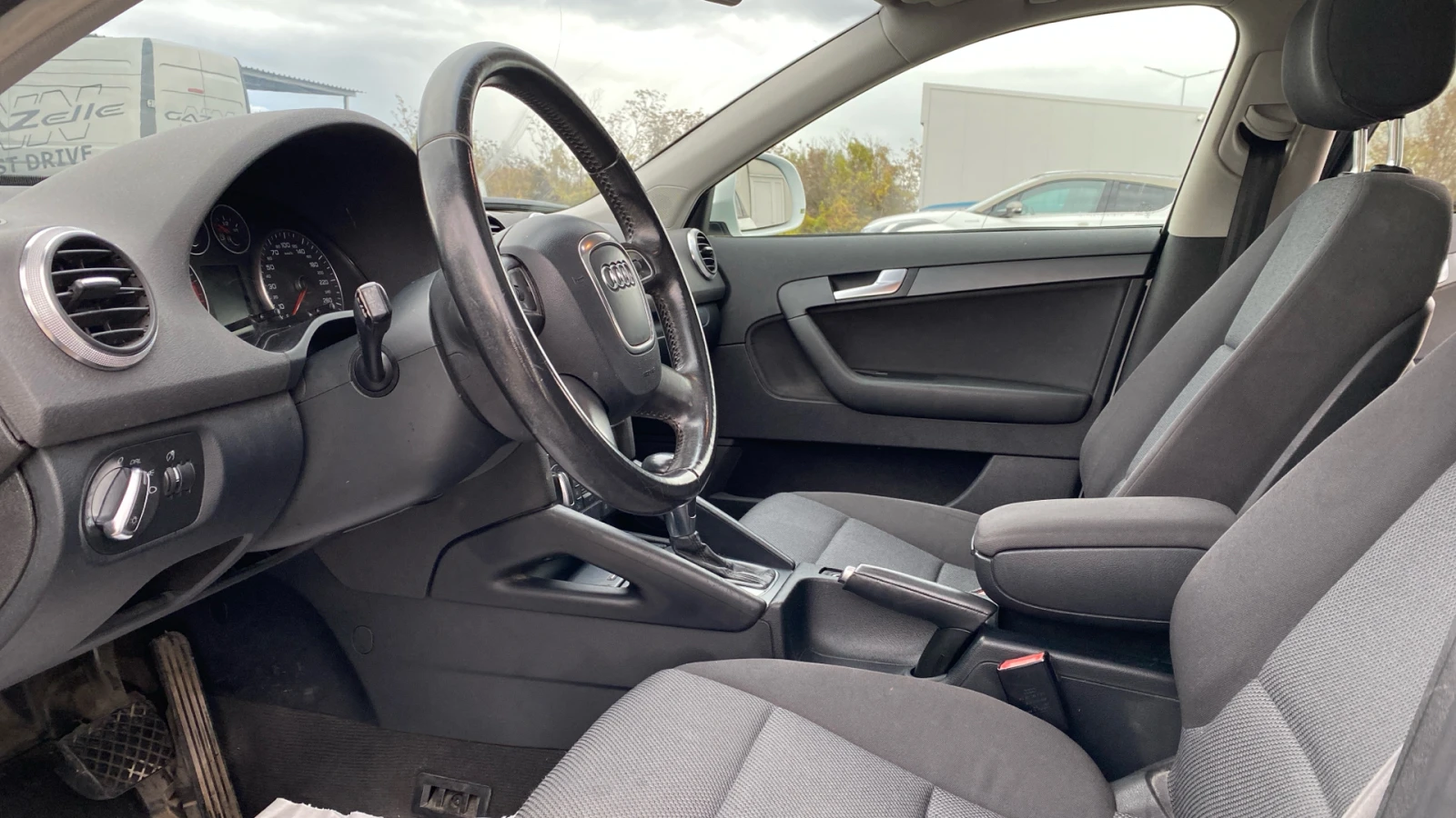 Audi A3 1.6  DSG  - изображение 10