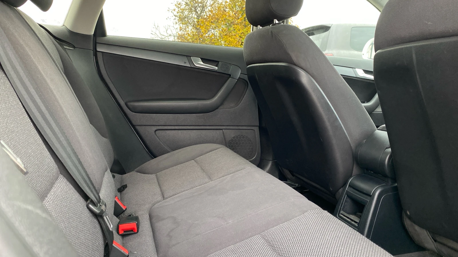 Audi A3 1.6  DSG  | Mobile.bg   16