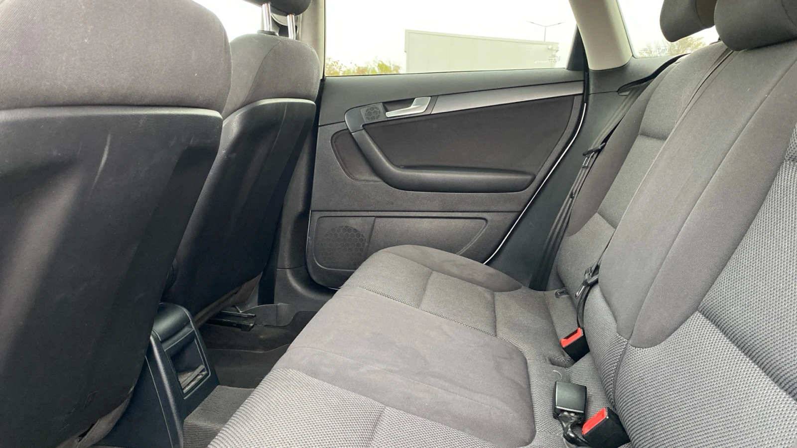 Audi A3 1.6  DSG  | Mobile.bg   12