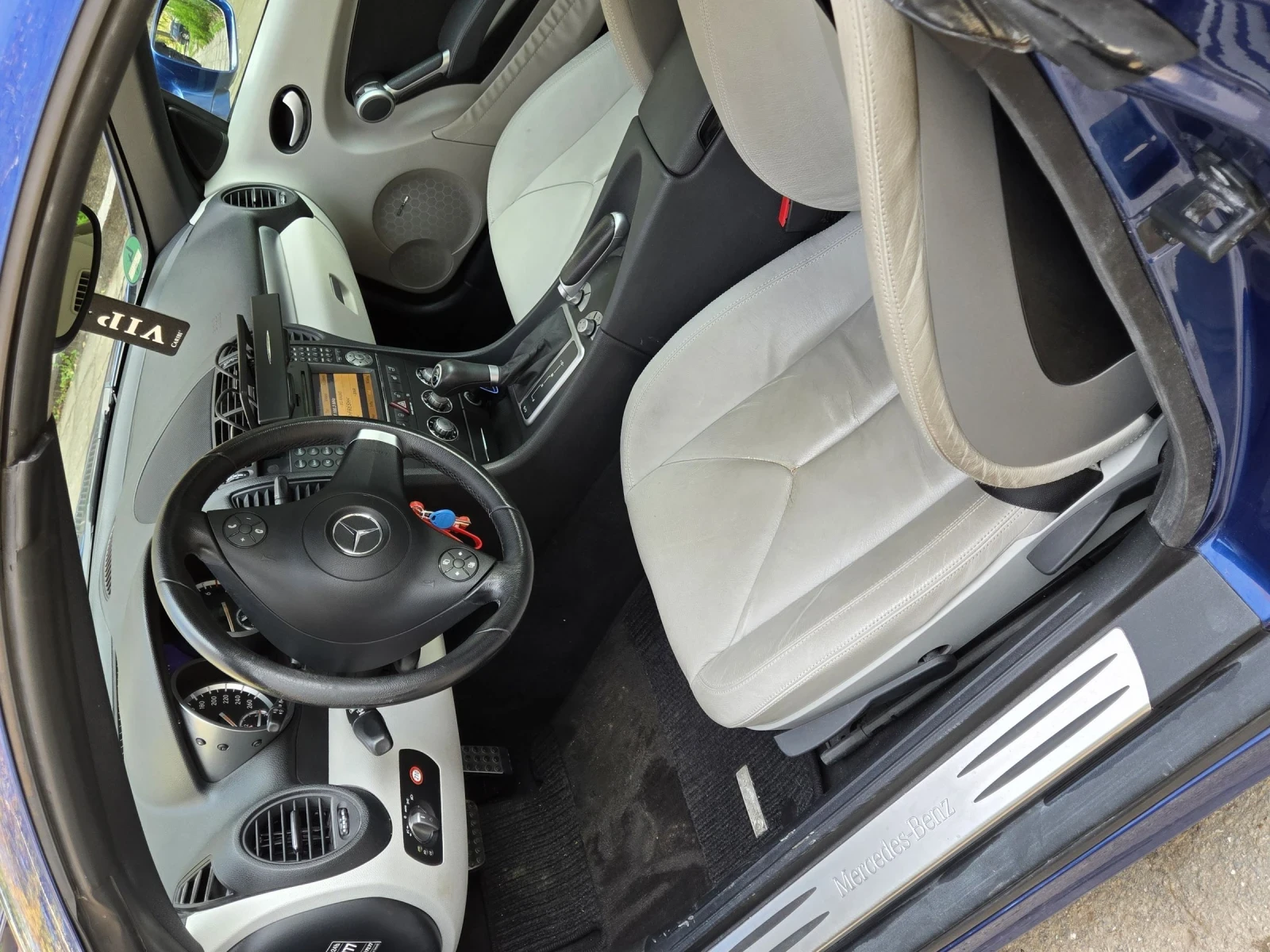 Mercedes-Benz SLK SLK 200 - изображение 4