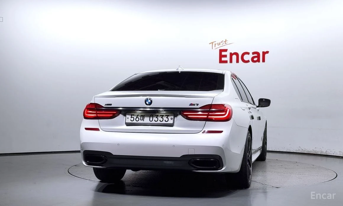 BMW 740  - изображение 4