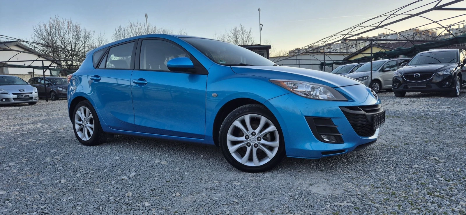 Mazda 3 1.6, снимка 4 - Автомобили и джипове - 53785995