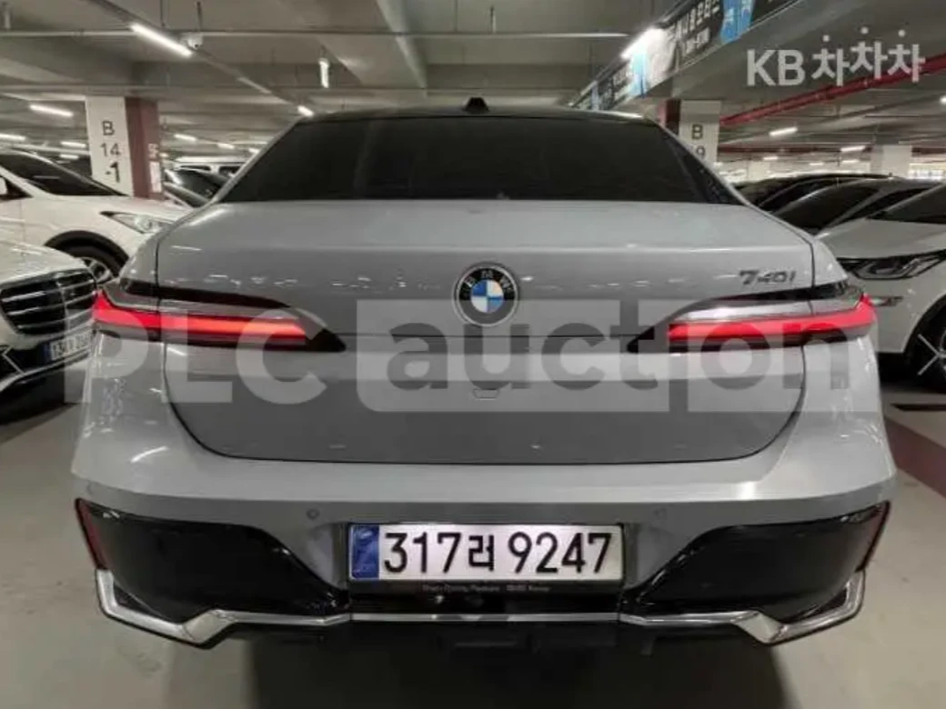 BMW 740 THEATRE SCREEN & NIGHT VISION, снимка 2 - Автомобили и джипове - 53978863