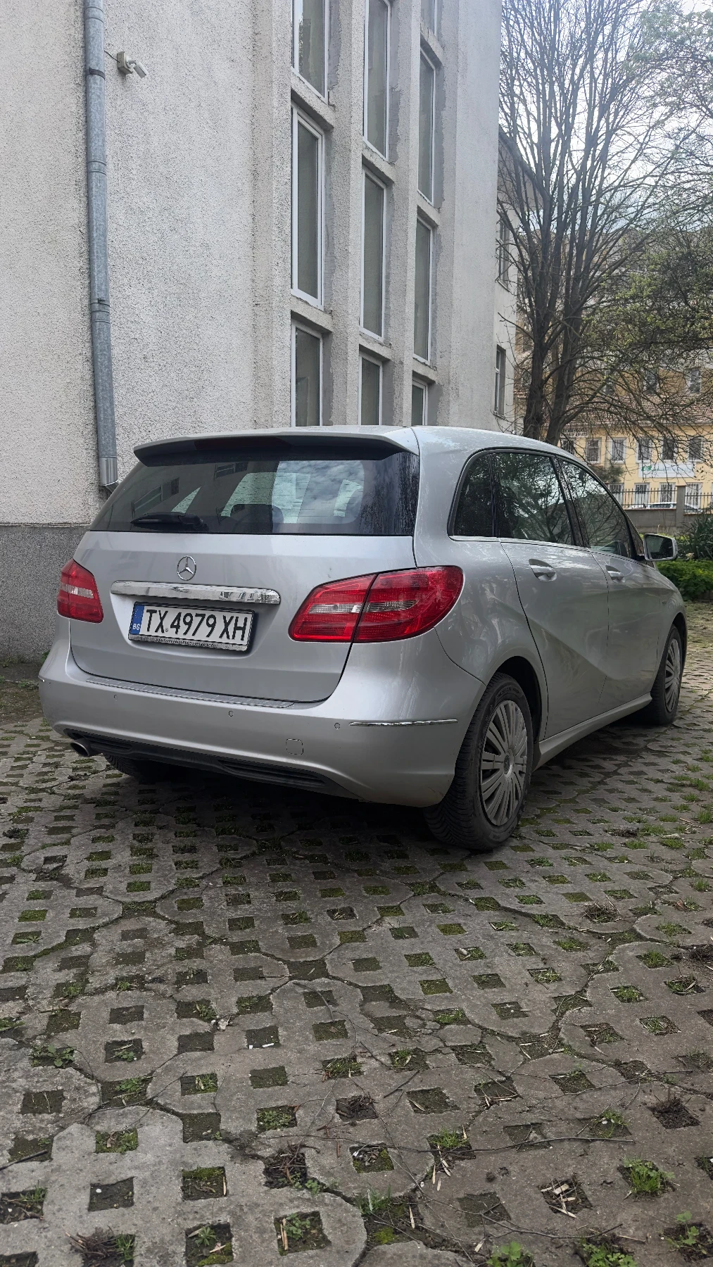 Mercedes-Benz B 180, снимка 4 - Автомобили и джипове - 54014693