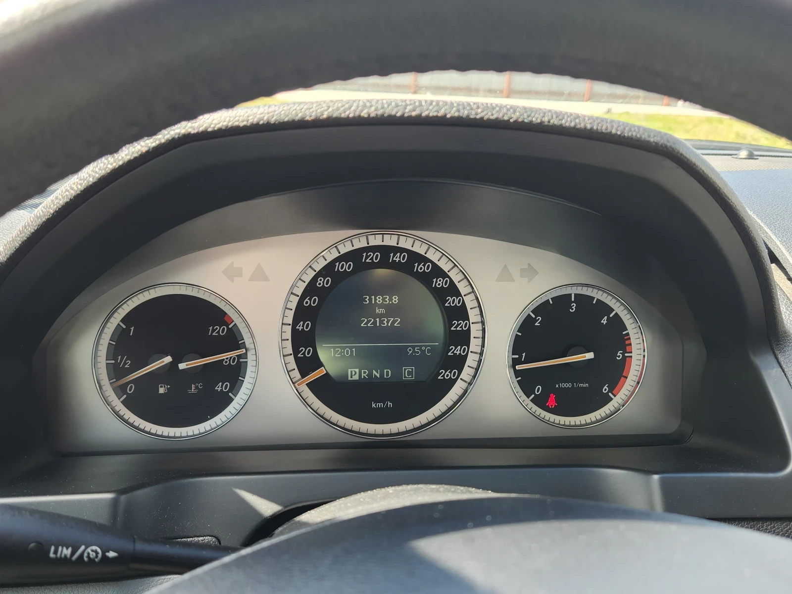 Mercedes-Benz C 220 Avantgarde, снимка 13 - Автомобили и джипове - 54159875