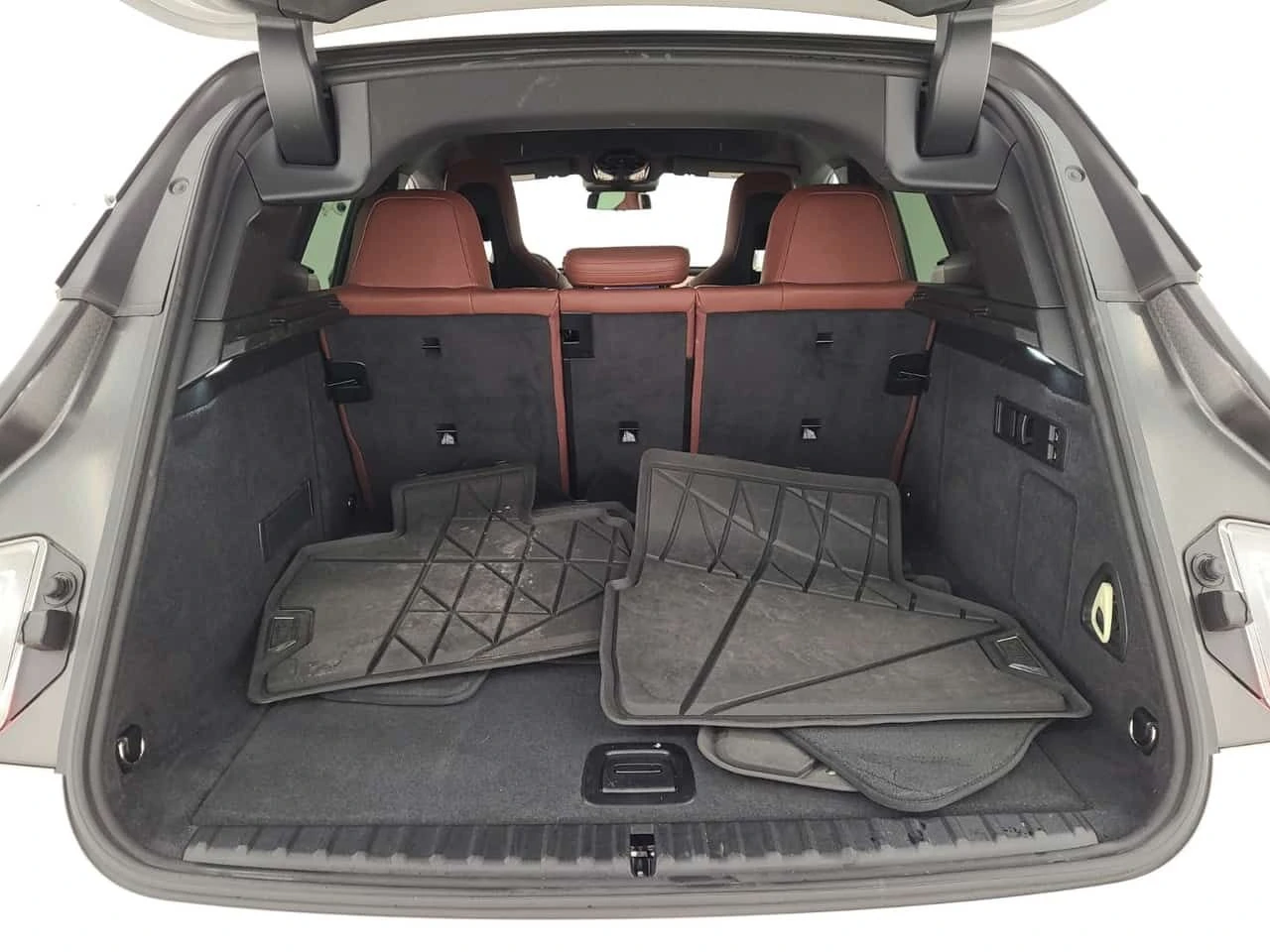 BMW iX XDRIVE50| HARMAN KARDON| HUD| 360| PANO| 2 КЛЮЧА| , снимка 14 - Автомобили и джипове - 54424082