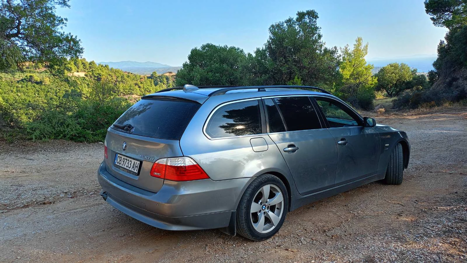 BMW 530 d xDrive facelift, снимка 3 - Автомобили и джипове - 54585964