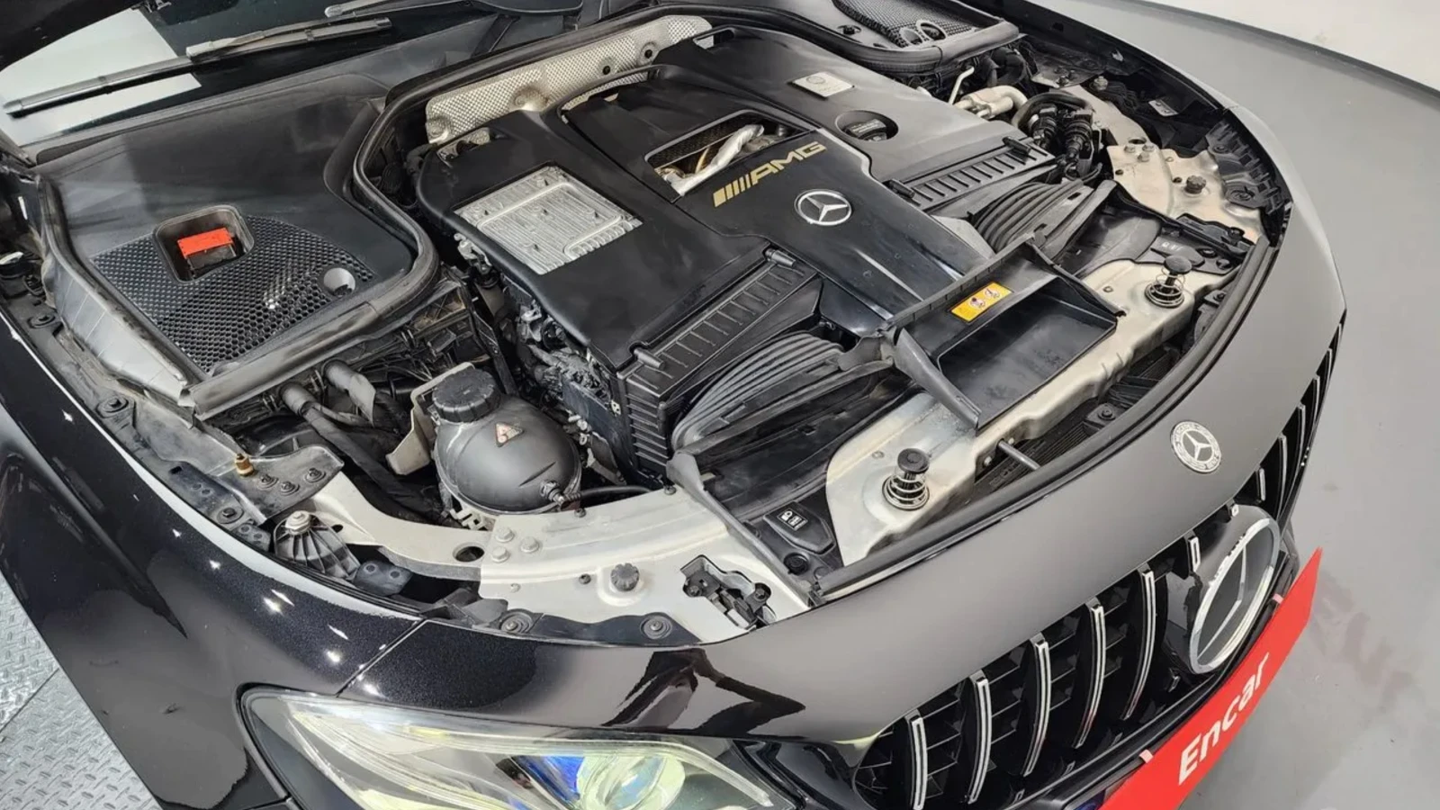 Mercedes-Benz E 63 AMG 4MATIC | BURMESTER | HEAD-UP | ДВОЙНА ПАНОРАМА, снимка 6 - Автомобили и джипове - 54591725