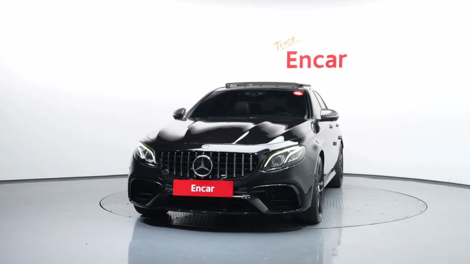 Mercedes-Benz E 63 AMG 4MATIC | BURMESTER | HEAD-UP | ДВОЙНА ПАНОРАМА, снимка 2 - Автомобили и джипове - 54591725