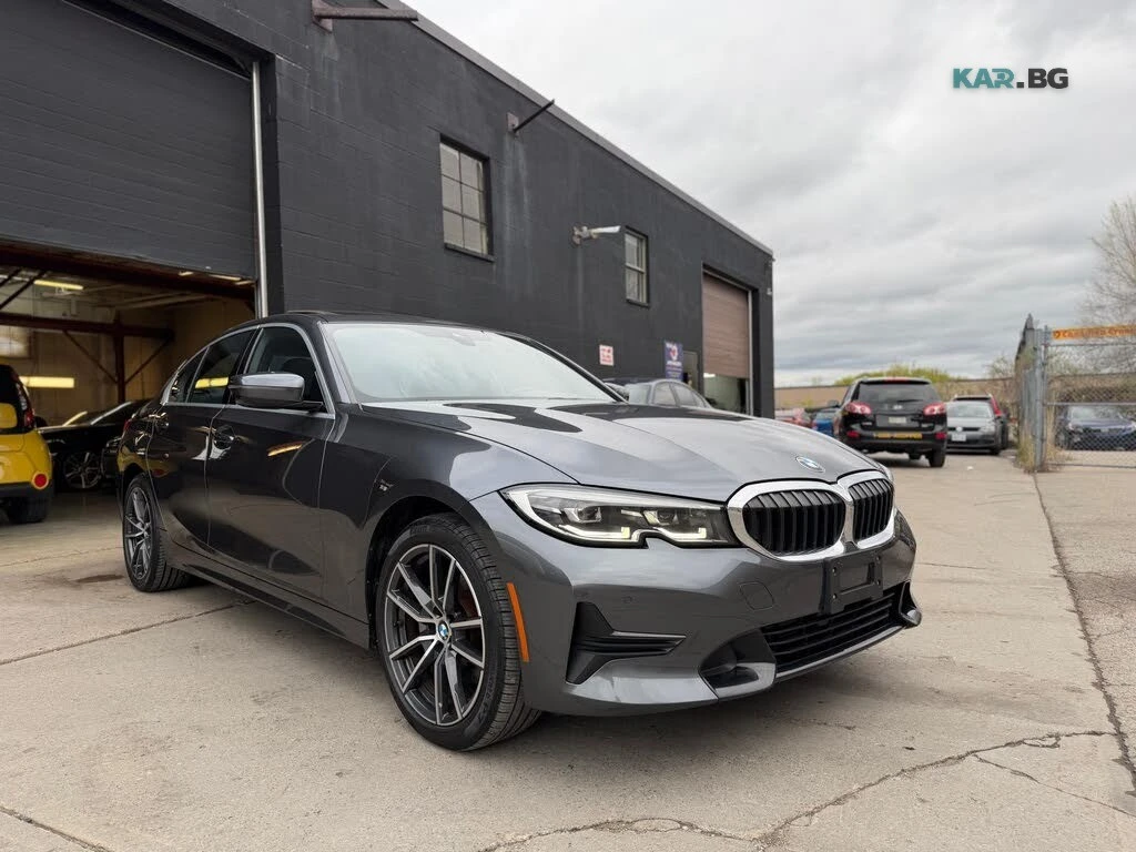 BMW 330 330i xDrive* АвтоКредит* (Цена до БГ) , снимка 6 - Автомобили и джипове - 54591543