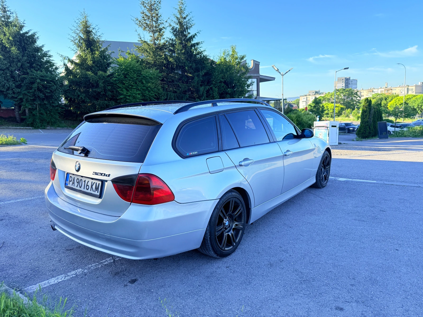 BMW 320, снимка 3 - Автомобили и джипове - 54936855