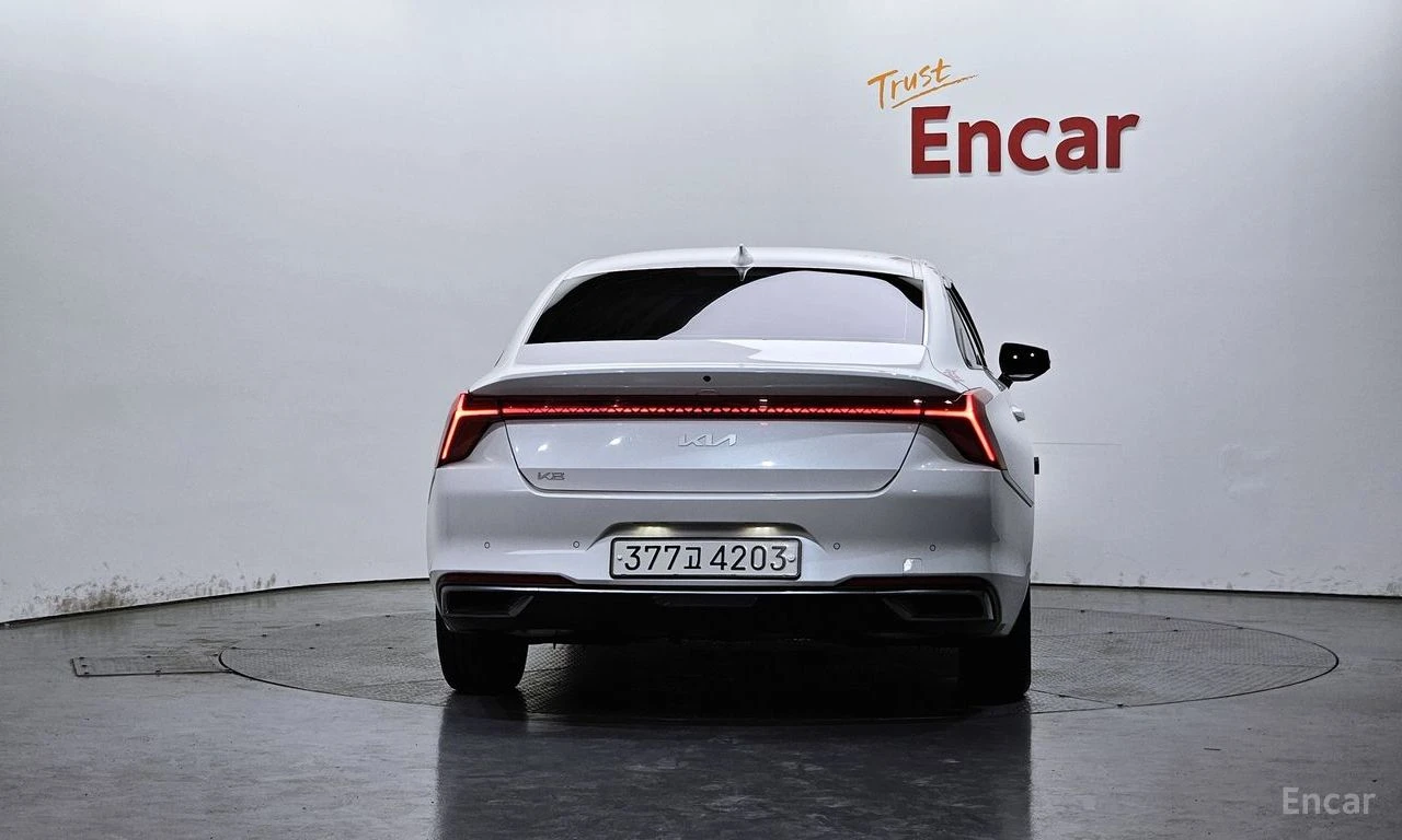 Kia K8 3.5* LPG* ПОДГРЕВ* ОБДУХВАНЕ* 360КАМЕРА* КЕЙЛЕС* , снимка 4 - Автомобили и джипове - 54997028