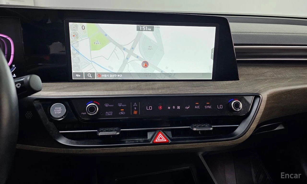 Kia K8 3.5* LPG* ПОДГРЕВ* ОБДУХВАНЕ* 360КАМЕРА* КЕЙЛЕС* , снимка 9 - Автомобили и джипове - 54997028