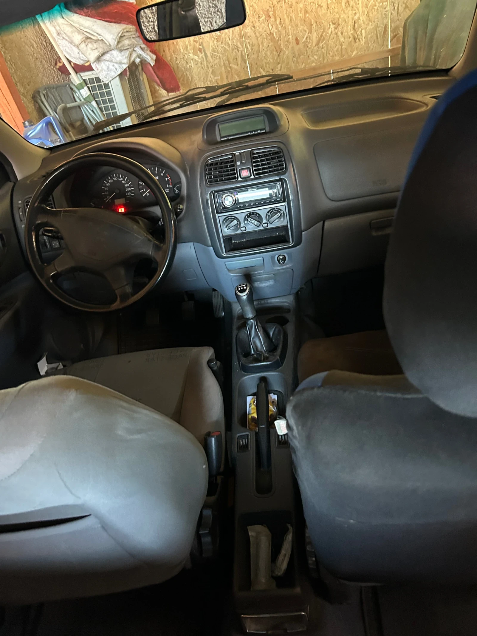 Mitsubishi Space star, снимка 8 - Автомобили и джипове - 55898886