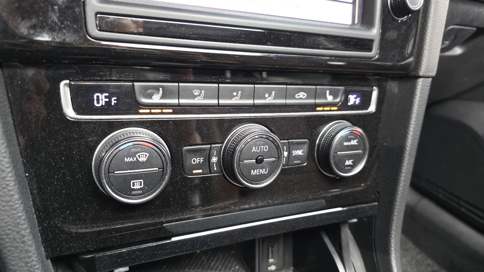 VW Golf 2.0 TDI Premium autoprime.bg, снимка 13 - Автомобили и джипове - 56080552