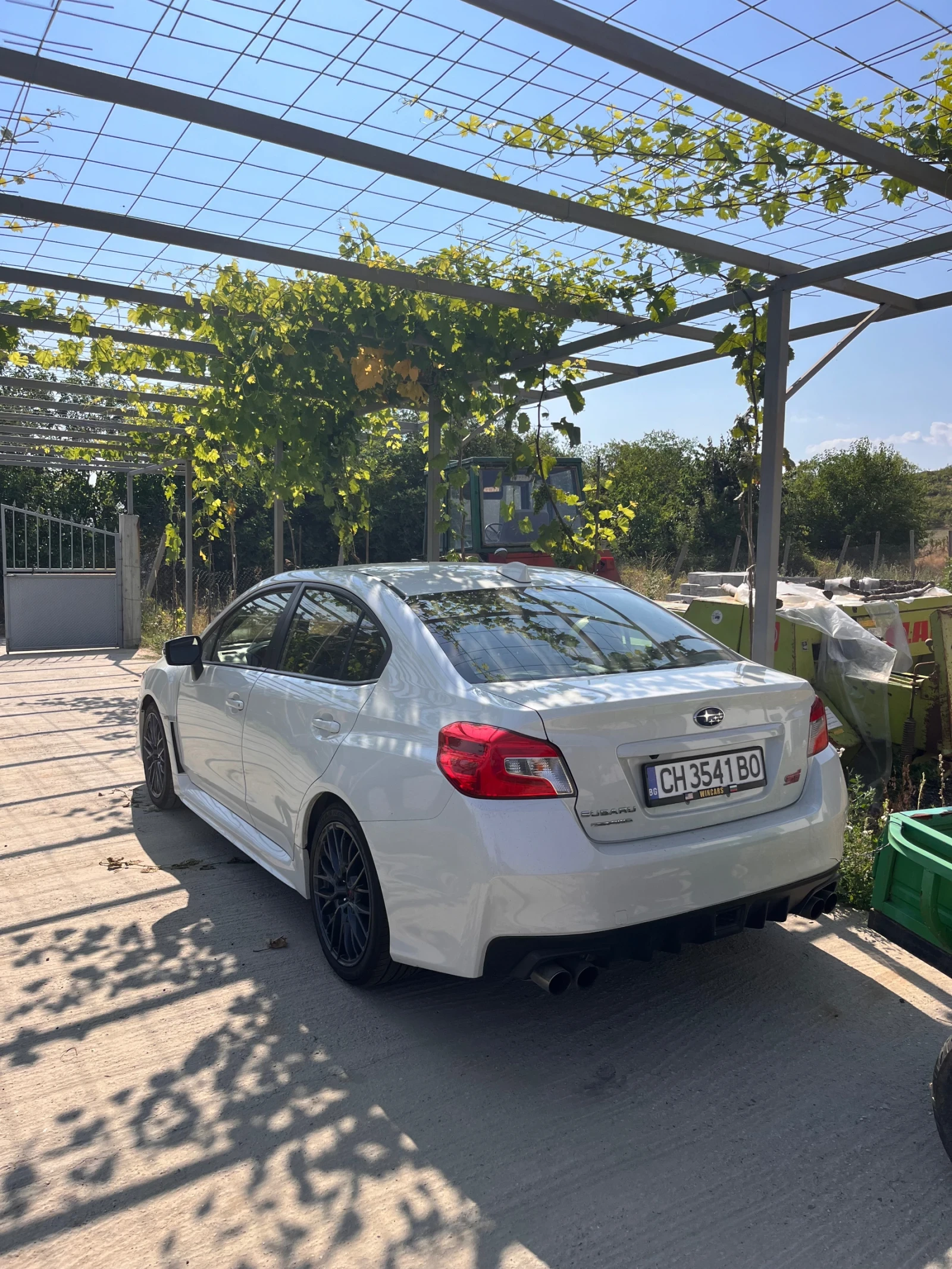 Subaru WRX STI, снимка 2 - Автомобили и джипове - 56461982