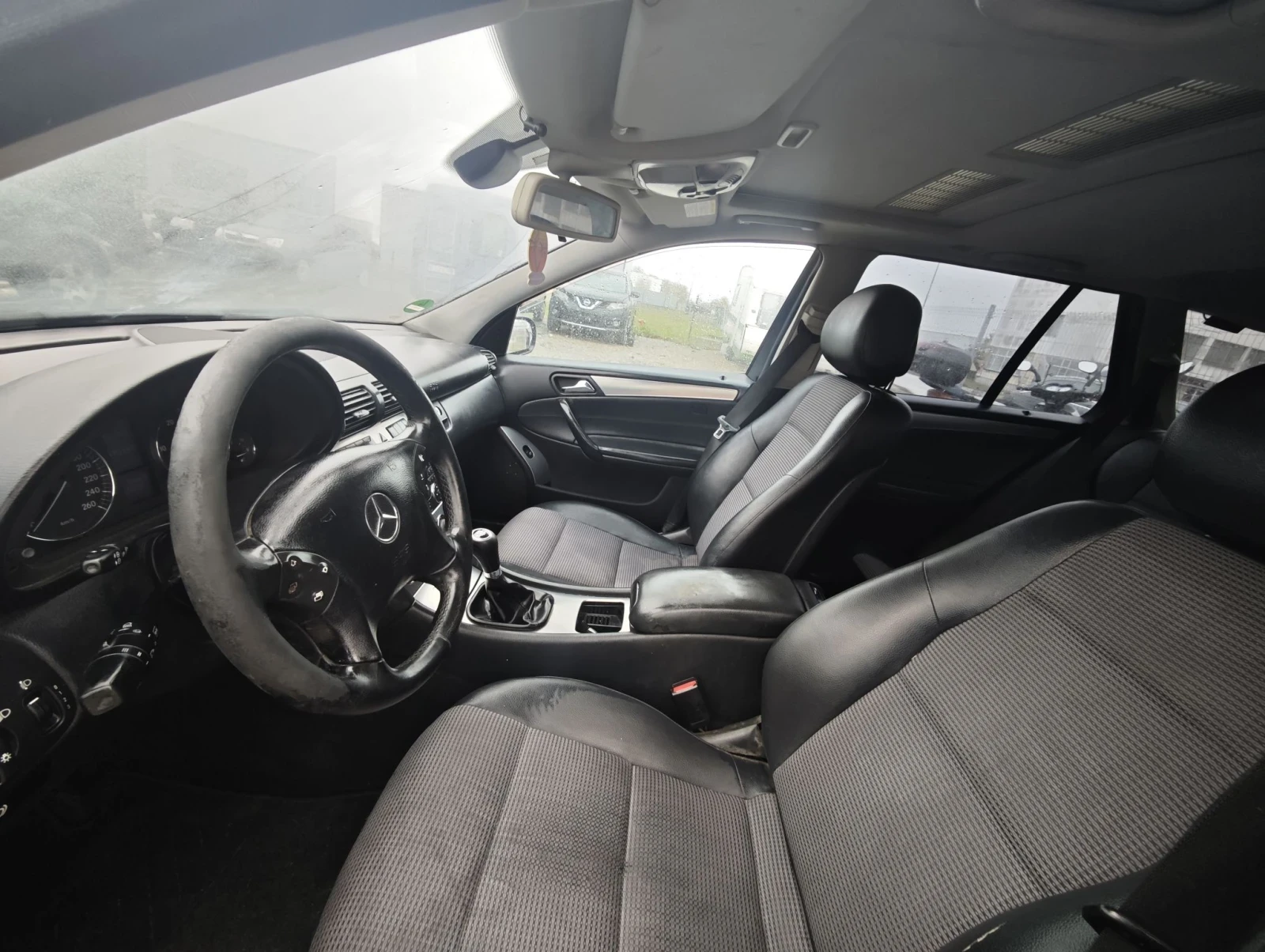 Mercedes-Benz C 220 2200, снимка 9 - Автомобили и джипове - 56713666