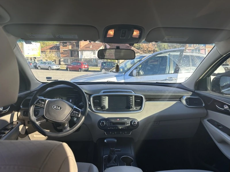 Kia Sorento, снимка 5 - Автомобили и джипове - 46695638