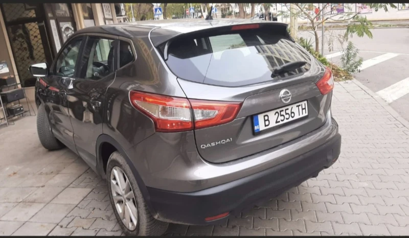 Nissan Qashqai, снимка 5 - Автомобили и джипове - 48698929