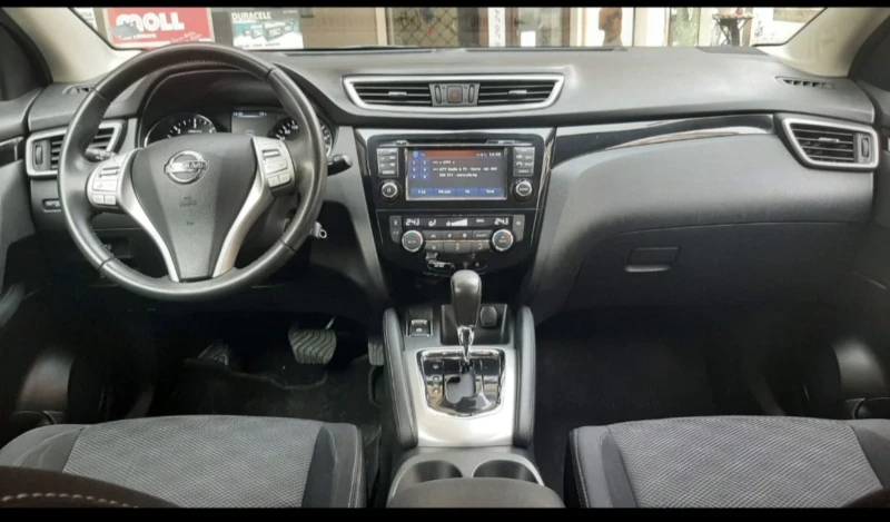 Nissan Qashqai, снимка 7 - Автомобили и джипове - 48698929