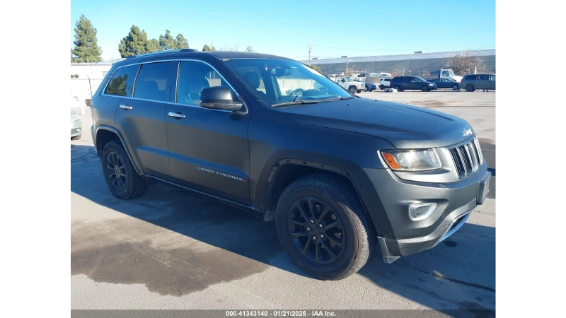 Jeep Grand cherokee LIMITED* 4X4* КОЖА* ПОДГРЕВ* СЕРВИЗНА ИСТОРИЯ!, снимка 3 - Автомобили и джипове - 48952995