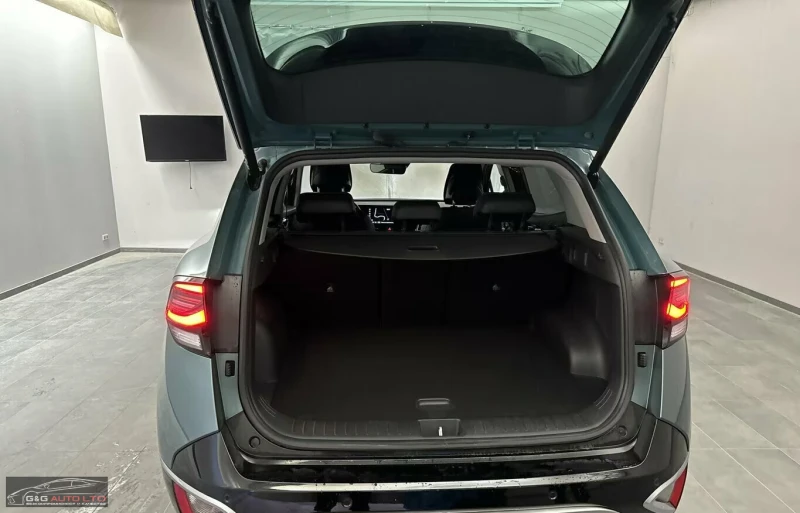 Kia Sportage 1.6 T-GDI/179HP/AWD/CAM/NAVI/LED/KLESS/492g, снимка 9 - Автомобили и джипове - 52166195