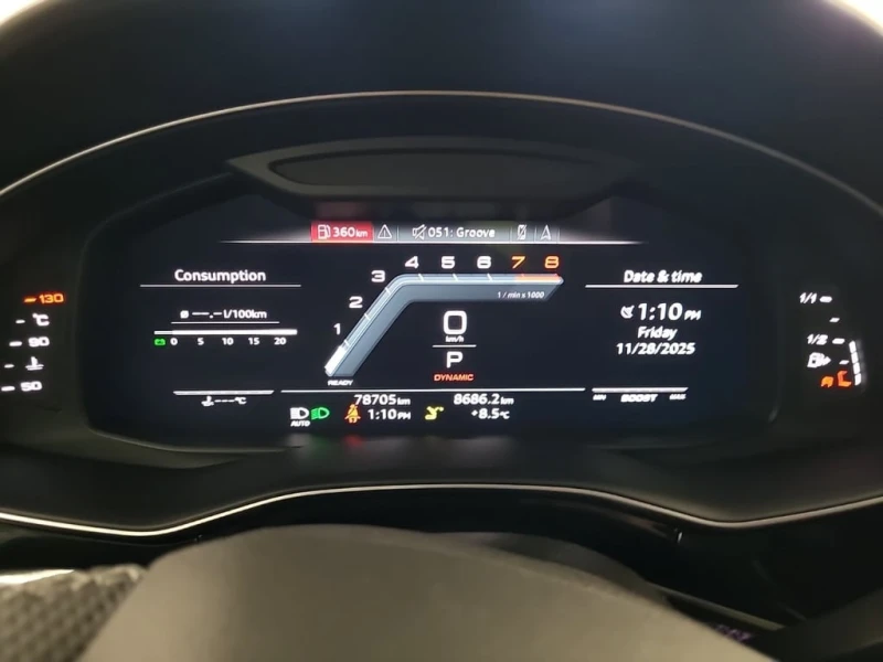 Audi SQ7 * PREMIUM PLUS * CARFAX * БЕЗ ПЪРВОНАЧАЛНА ВНОСКА, снимка 12 - Автомобили и джипове - 52913125