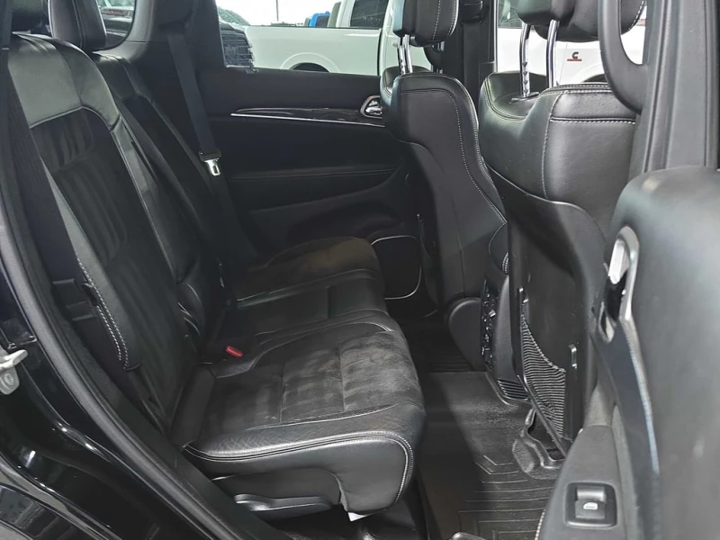 Jeep Grand cherokee * SRT * CARFAX * ЦЕНА ДО БГ, снимка 14 - Автомобили и джипове - 53307220