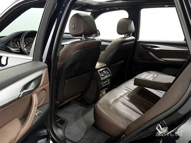 BMW X5 * HeadUp* AвтоКредит* (ЦЕНА ДО БГ), снимка 12 - Автомобили и джипове - 53446421