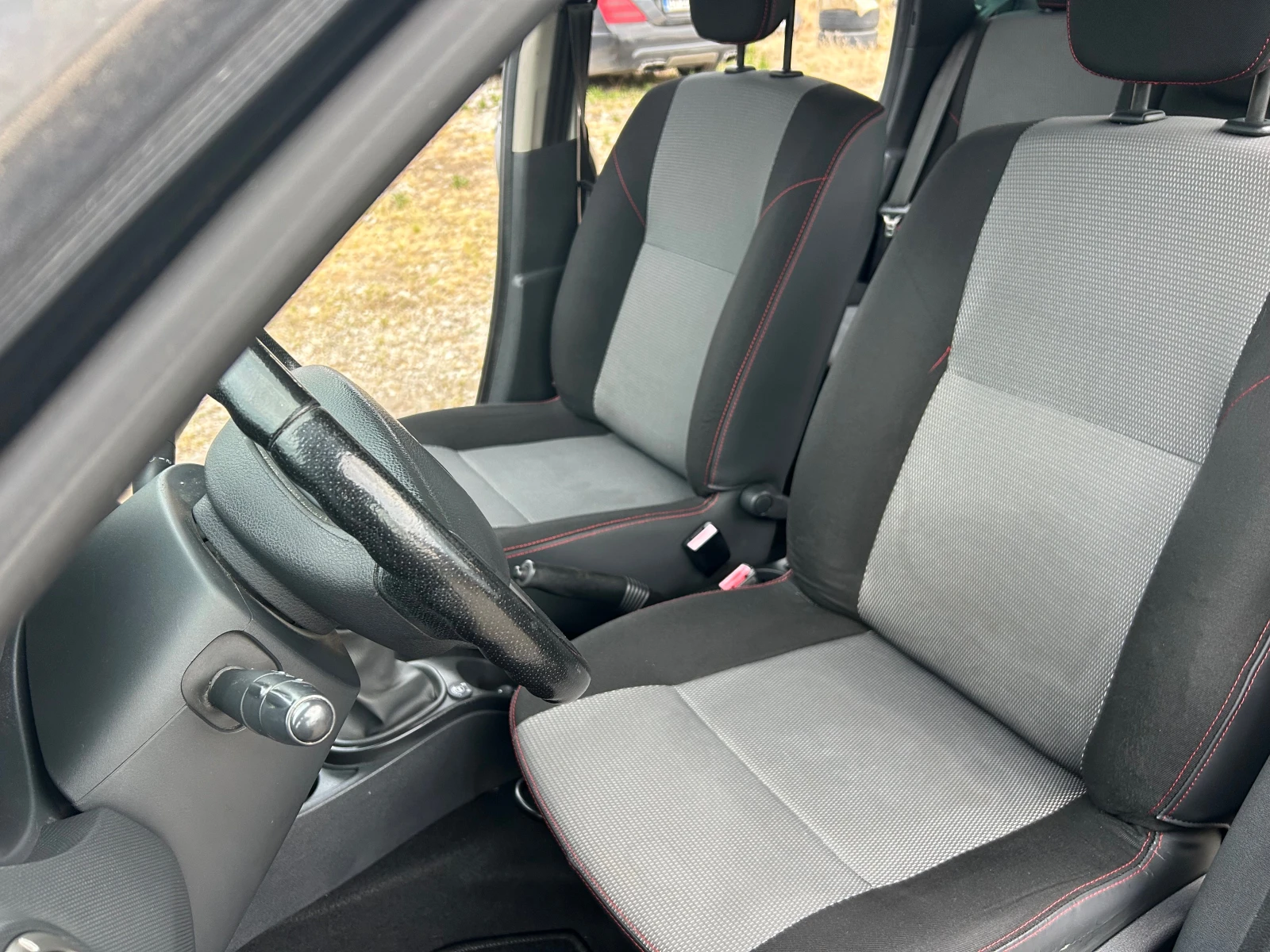 Dacia Duster 16i--105.. | Mobile.bg   14