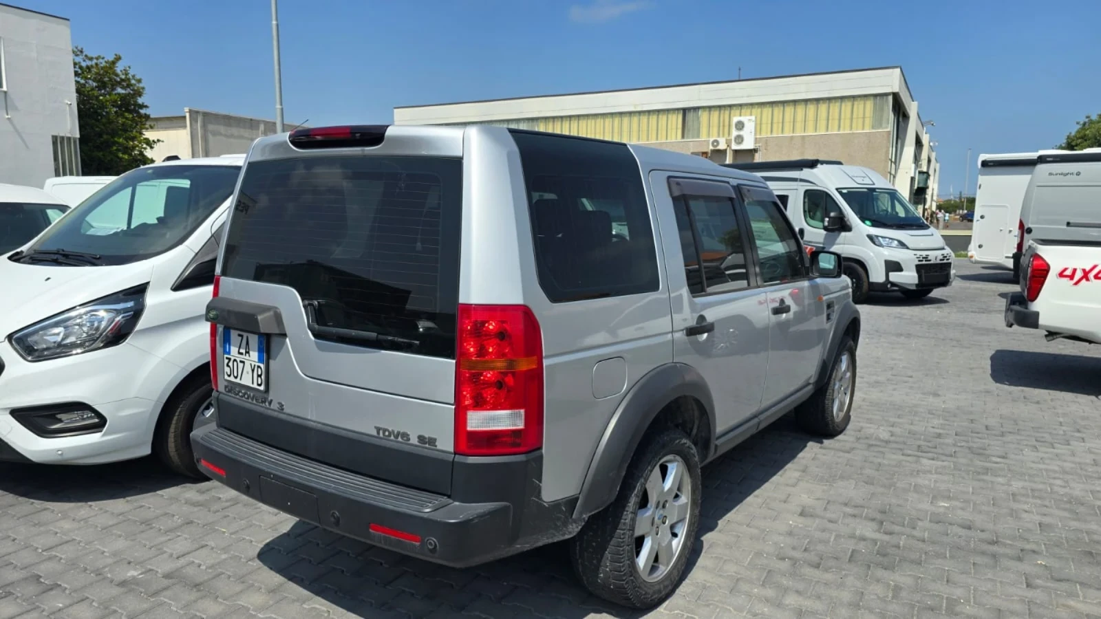 Land Rover Discovery  - изображение 2