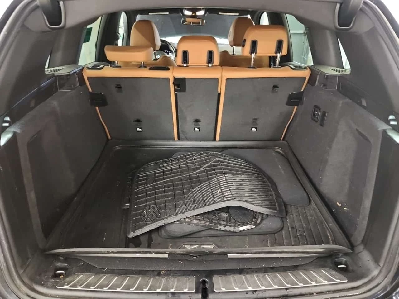 BMW X3  M40I / CARFAX /DISTRONIC/PANO, снимка 14 - Автомобили и джипове - 53976209