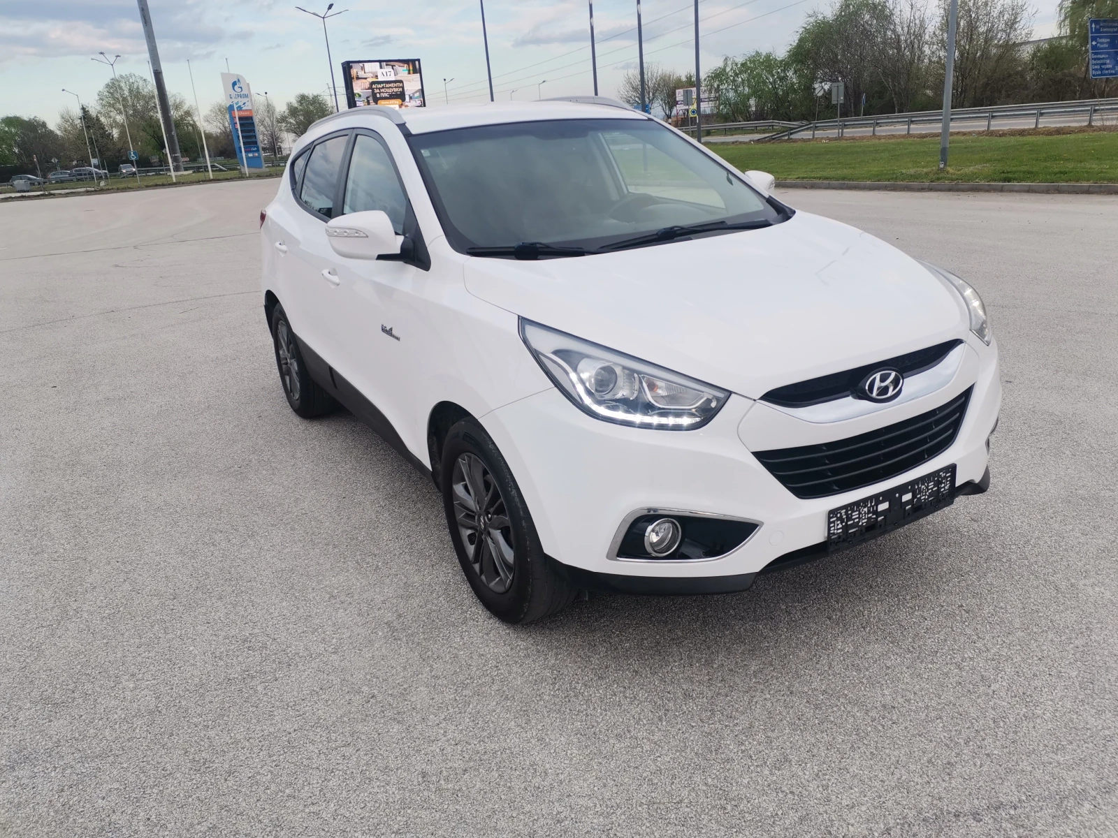 Hyundai IX35 1, 7cdti фейс, снимка 7 - Автомобили и джипове - 54159957