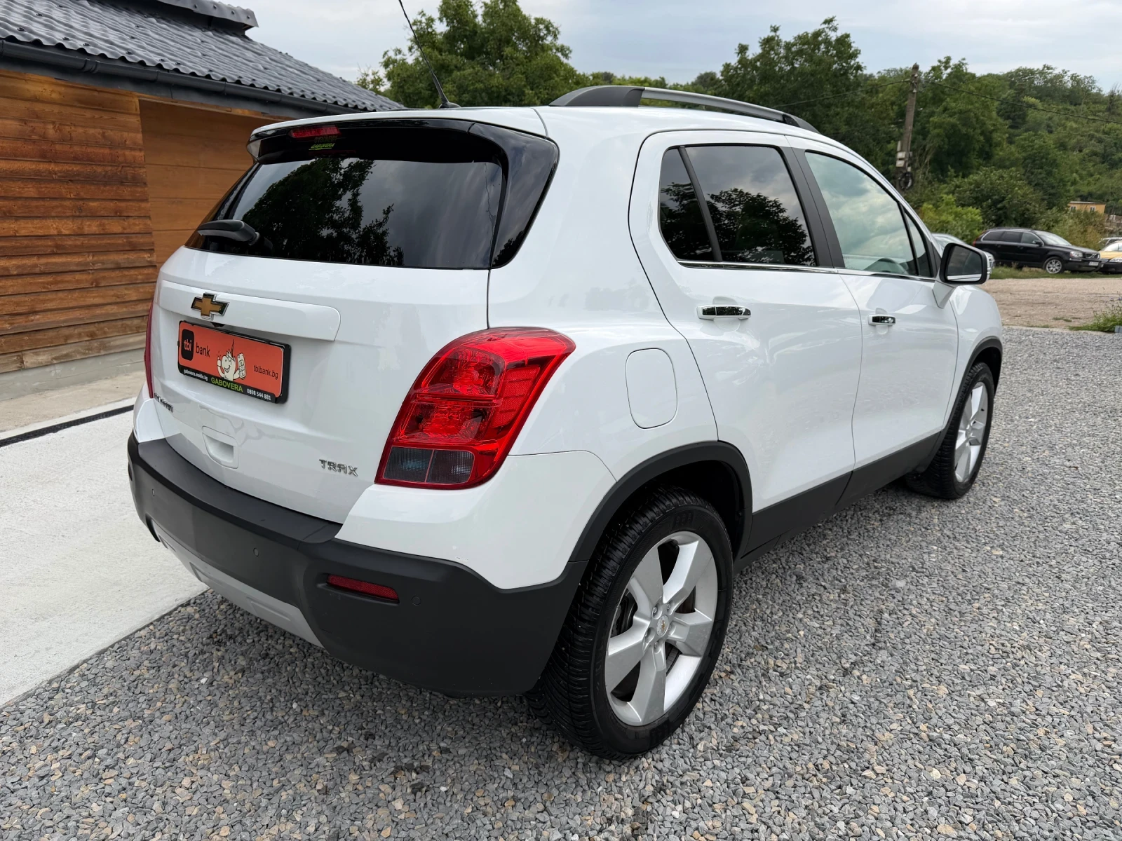 Chevrolet Trax 1.7CDTi Парктроник! , снимка 3 - Автомобили и джипове - 55381544