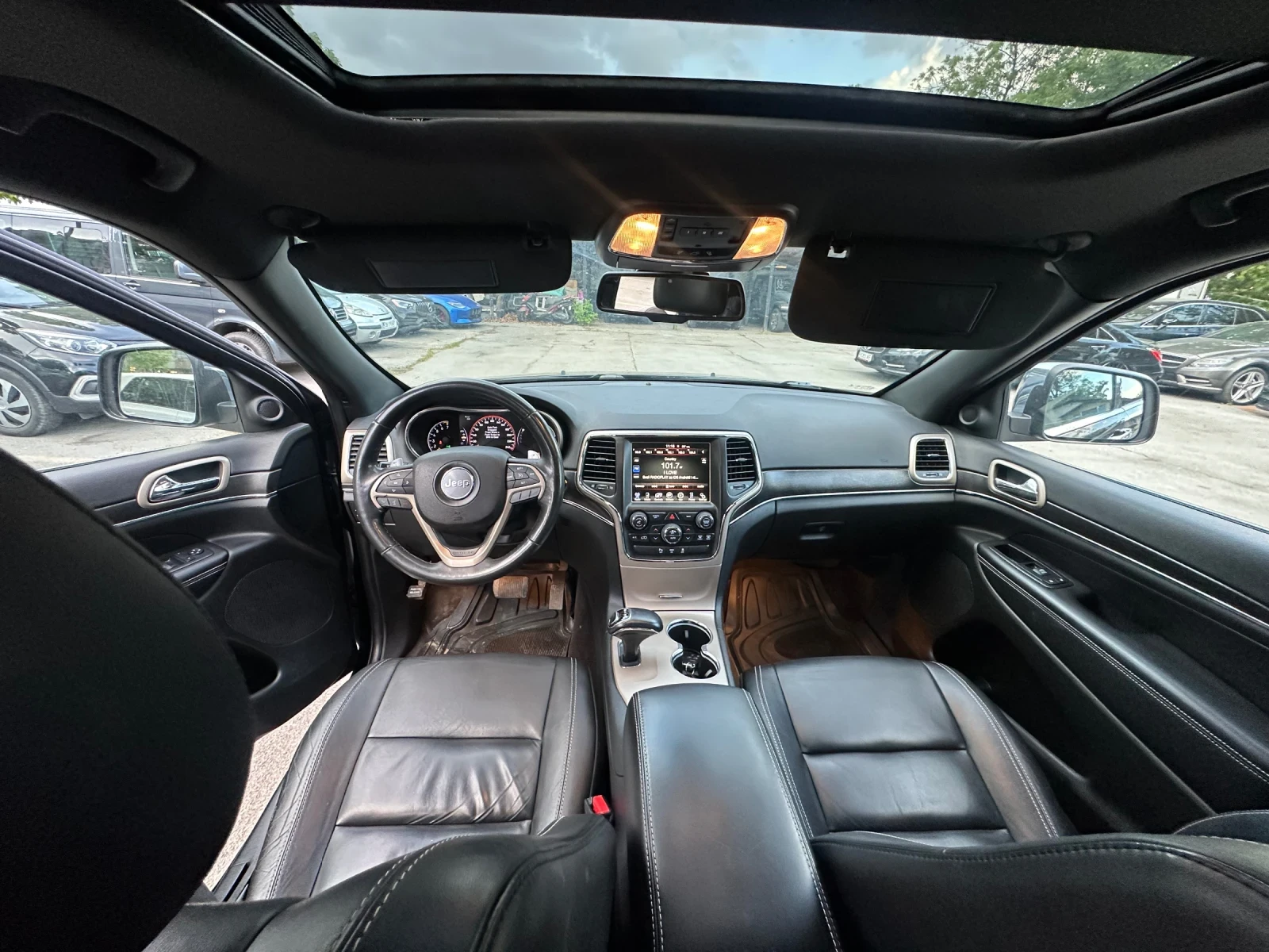 Jeep Grand cherokee 3.6  бензин, снимка 15 - Автомобили и джипове - 55418968