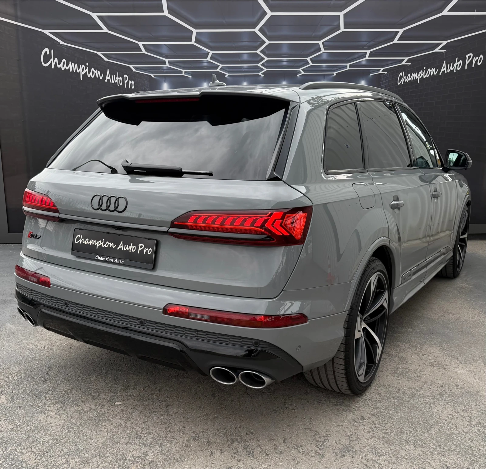 Audi SQ7 S-Line HUD/KAM360/B&O, снимка 6 - Автомобили и джипове - 55650154