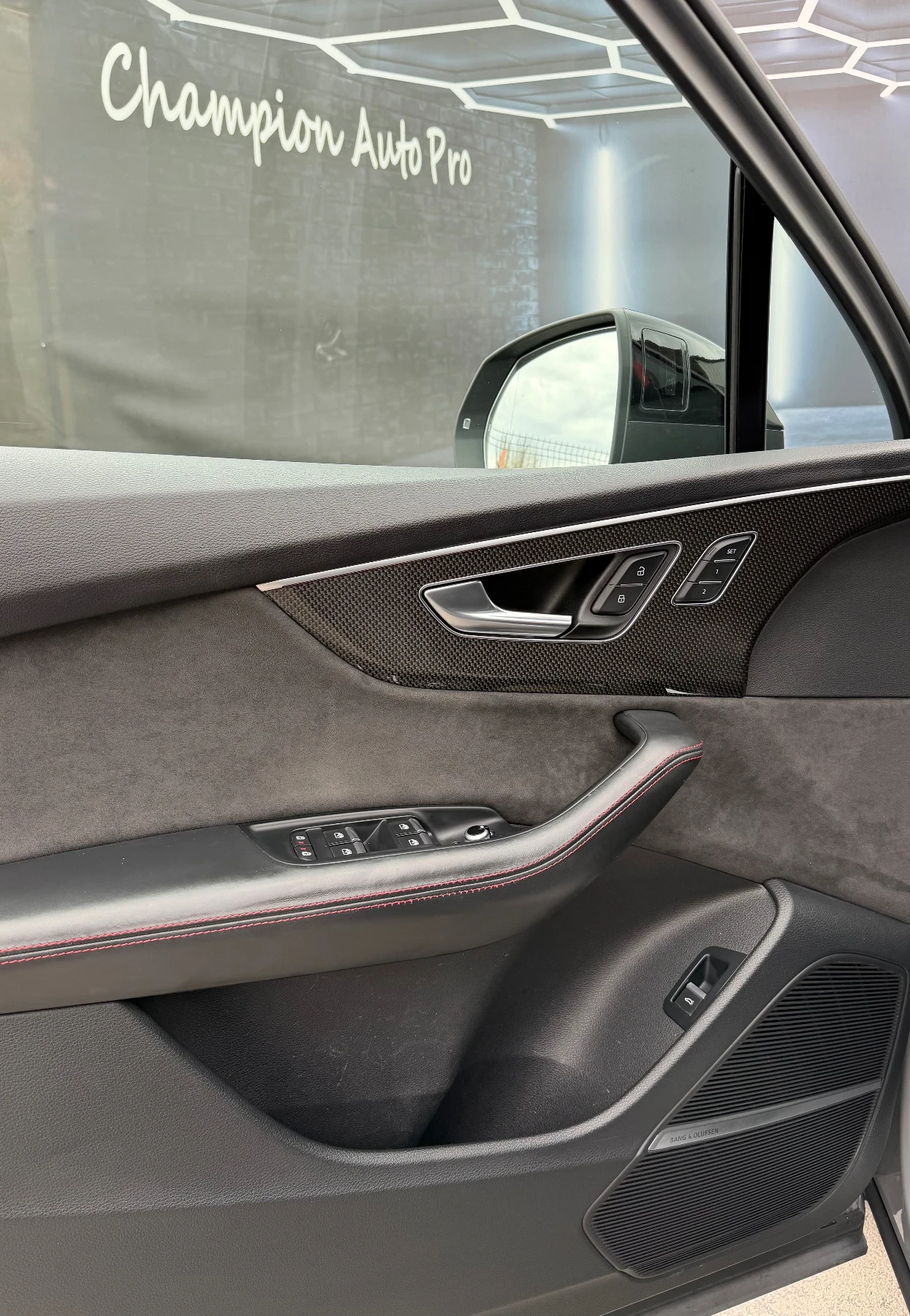 Audi SQ7 S-Line HUD/KAM360/B&O, снимка 9 - Автомобили и джипове - 55650154