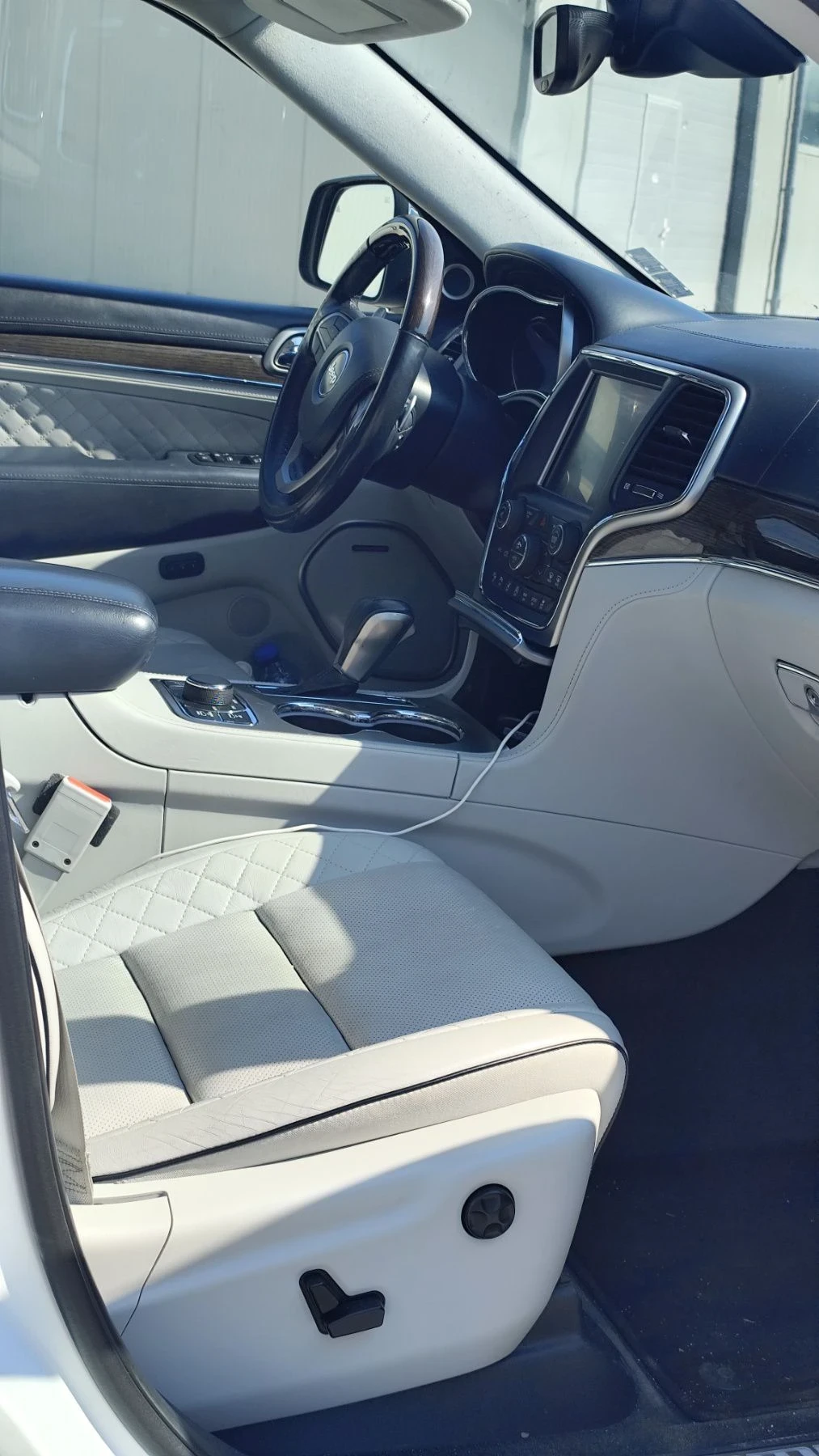 Jeep Grand cherokee Summit , снимка 5 - Автомобили и джипове - 56542037