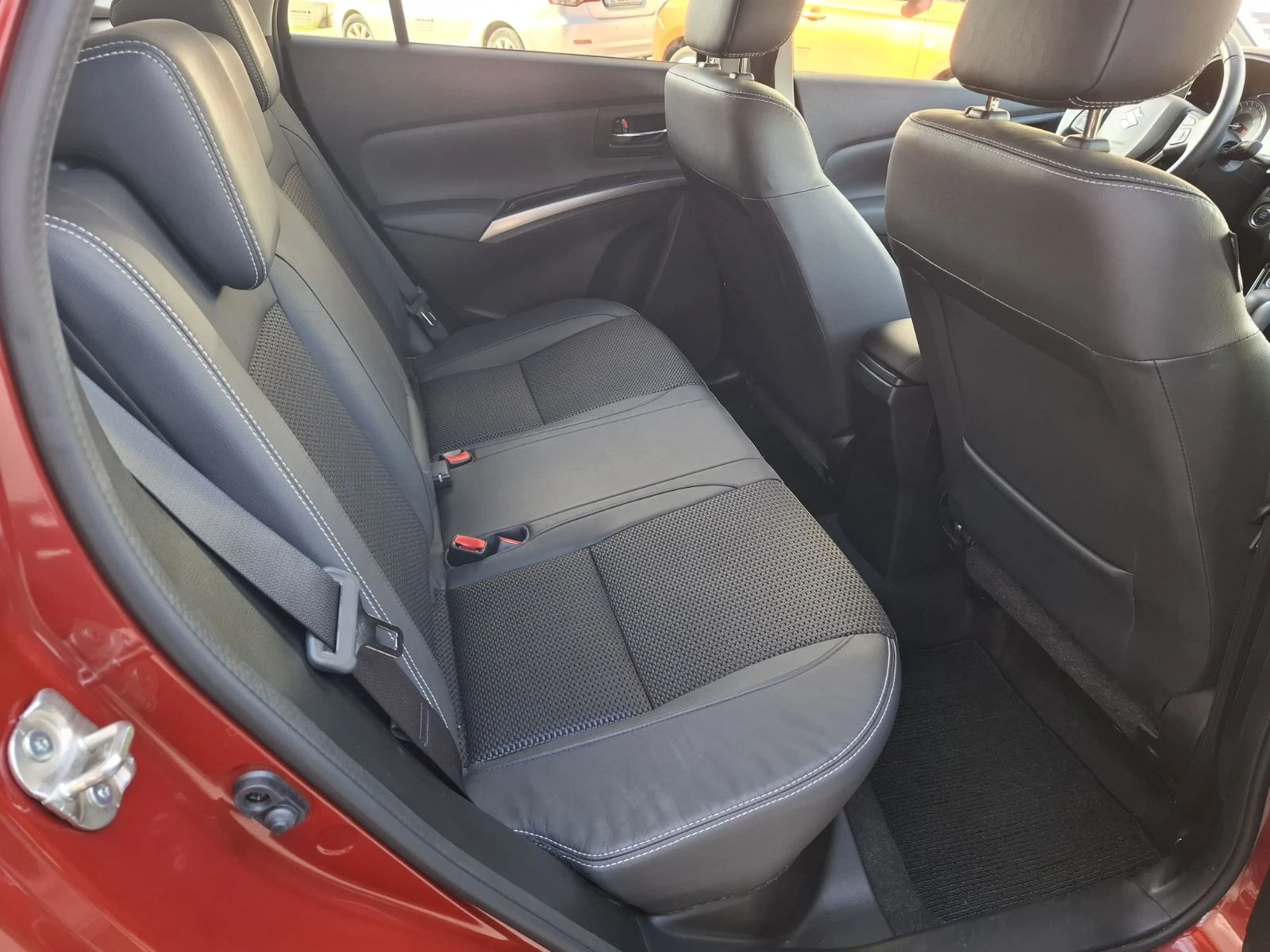 Suzuki SX4 S-Cross GLX 6AT 4x4 Hybrid | Mobile.bg � ����������� 10