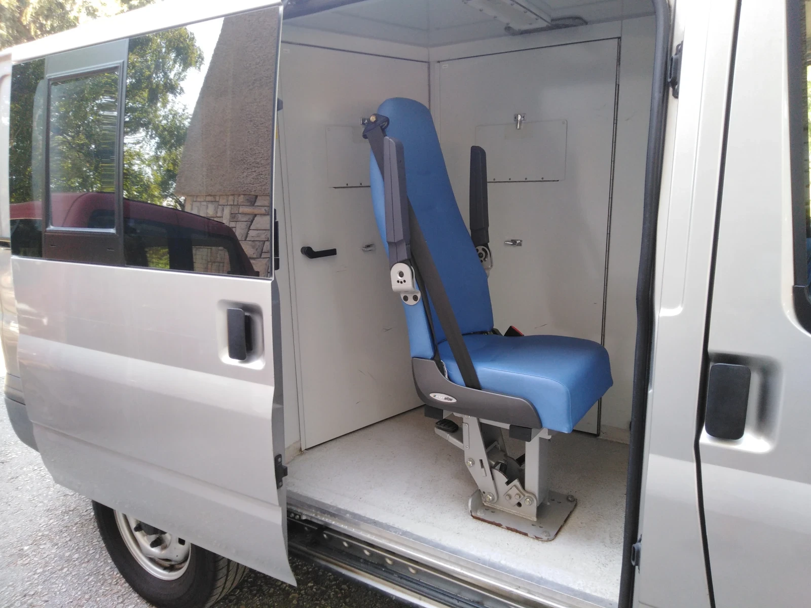 Ford Transit       2.2cdti  | Mobile.bg   15