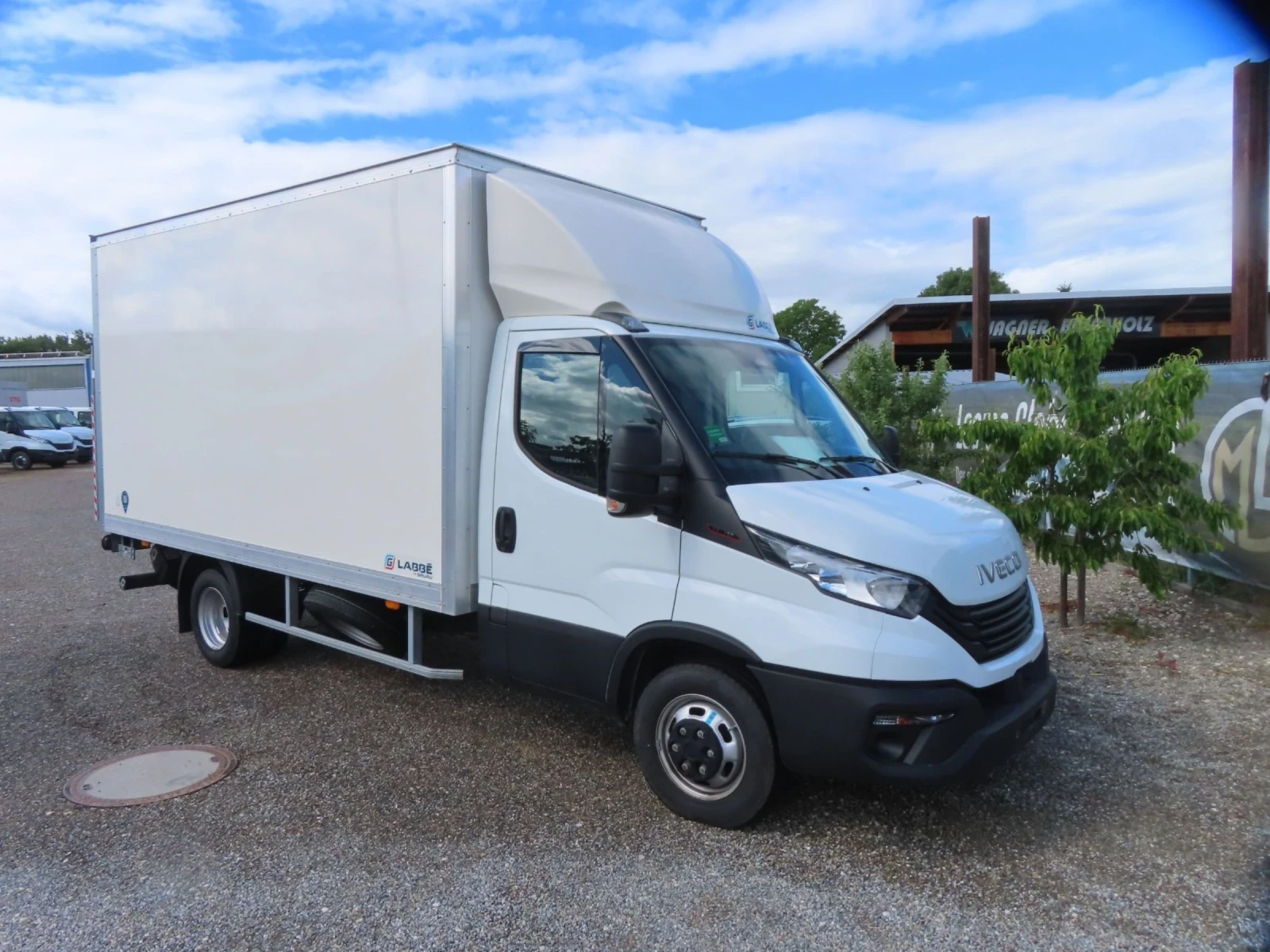 Iveco Daily 35C16 / 3.0 мотор /Чисто Нов/ БОРД/ ГАРАНЦИЯ