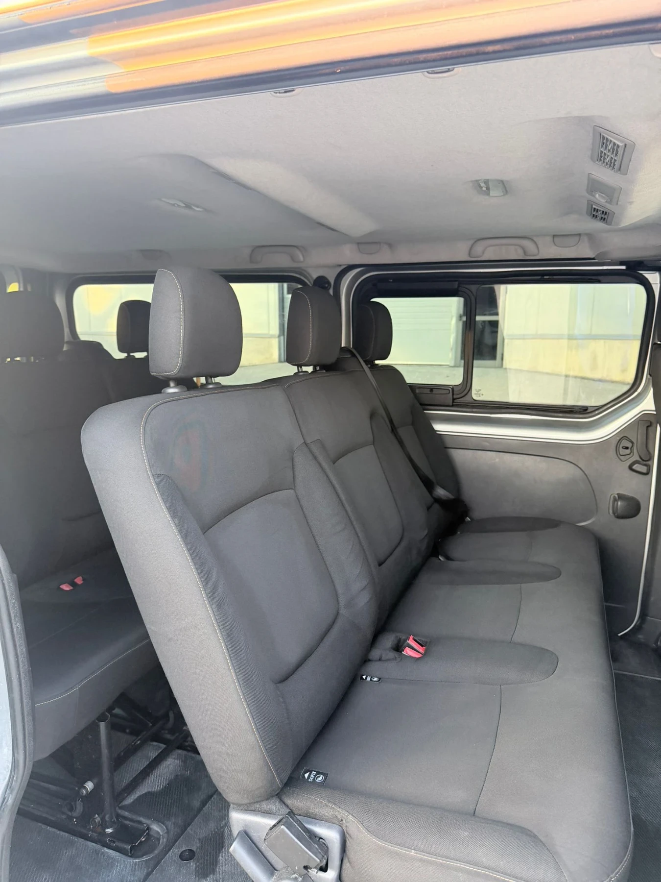 Nissan NV300  - изображение 7