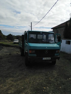 ������ Mercedes-Benz 811