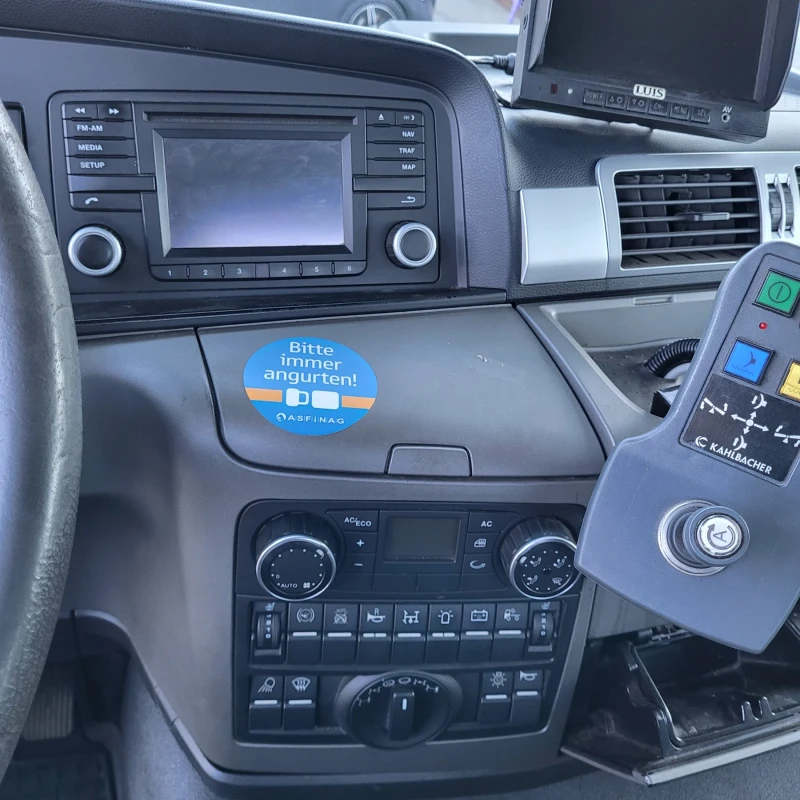 Man 18  TGS.18.360 4x4  самосвал ТОП СЪСТОЯНИЕ, снимка 14 - Камиони - 52231472