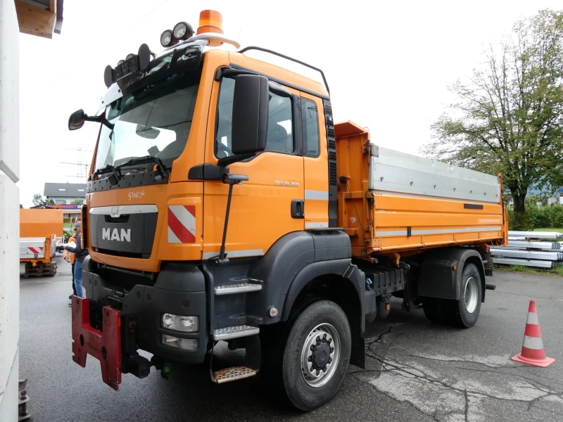 Man 18  TGS.18.360 4x4  самосвал ТОП СЪСТОЯНИЕ, снимка 13 - Камиони - 52231472