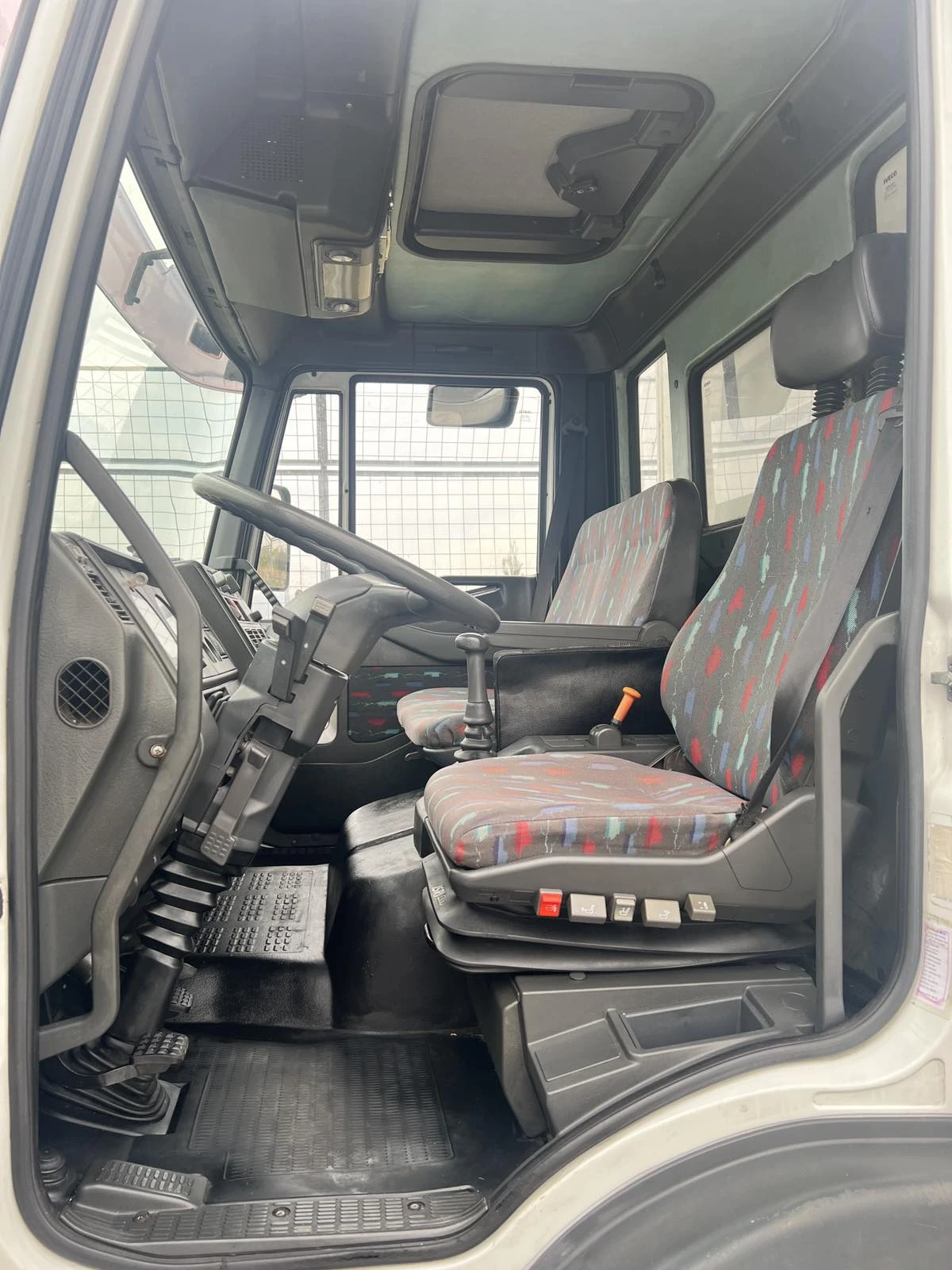 Iveco 75e15  - изображение 5