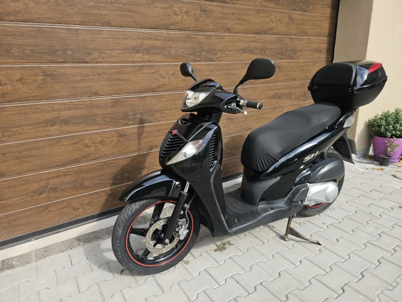 Honda Sh 150, снимка 2 - Мотоциклети и мототехника - 52252157