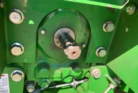 Трактор John Deere 5085M, снимка 8