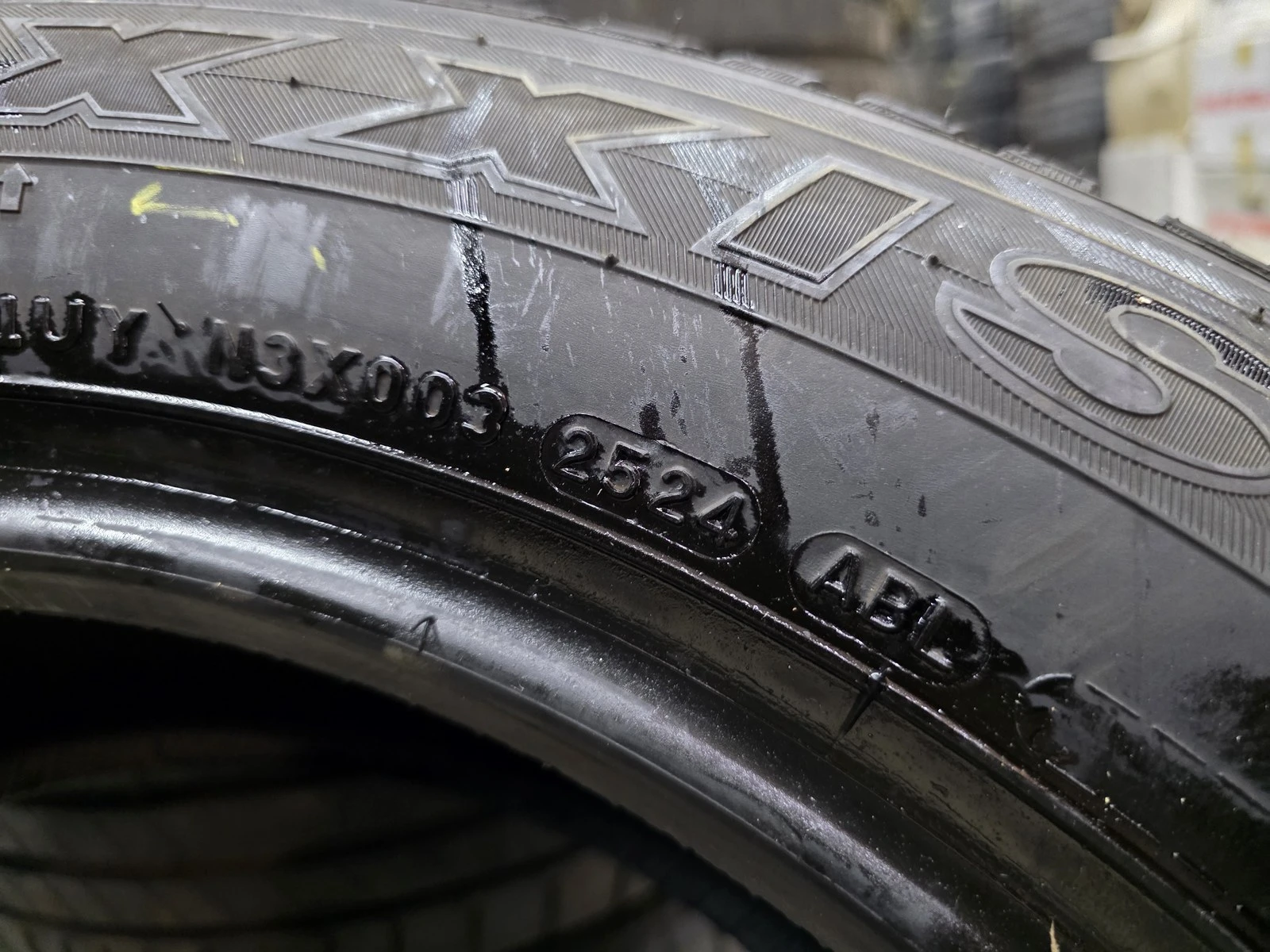 Гуми Всесезонни 225/60R18, снимка 12 - Гуми и джанти - 56716331