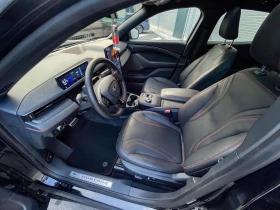 Ford Mustang Mach-E AWD 98KW 351HP 7% Деградация, снимка 10
